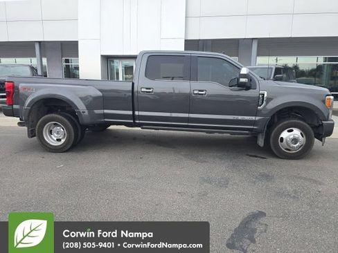 Used 2019 Ford F350 Platinum w/ Platinum Ultimate Package AWD/4WD image 7