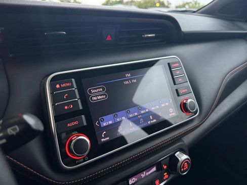Used 2020 Nissan Kicks SR w/ SR Premium Package FWD image 20