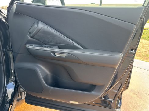 New 2026 Lexus TX 500h AWD image 14