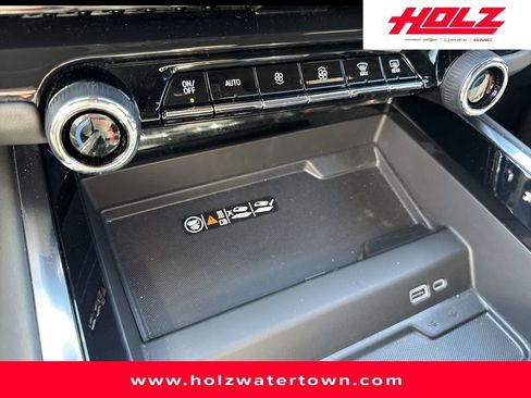 Certified 2025 Chevrolet Tahoe LT AWD/4WD image 32