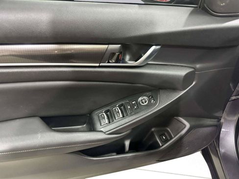 Used 2019 Honda Accord Sport image 22