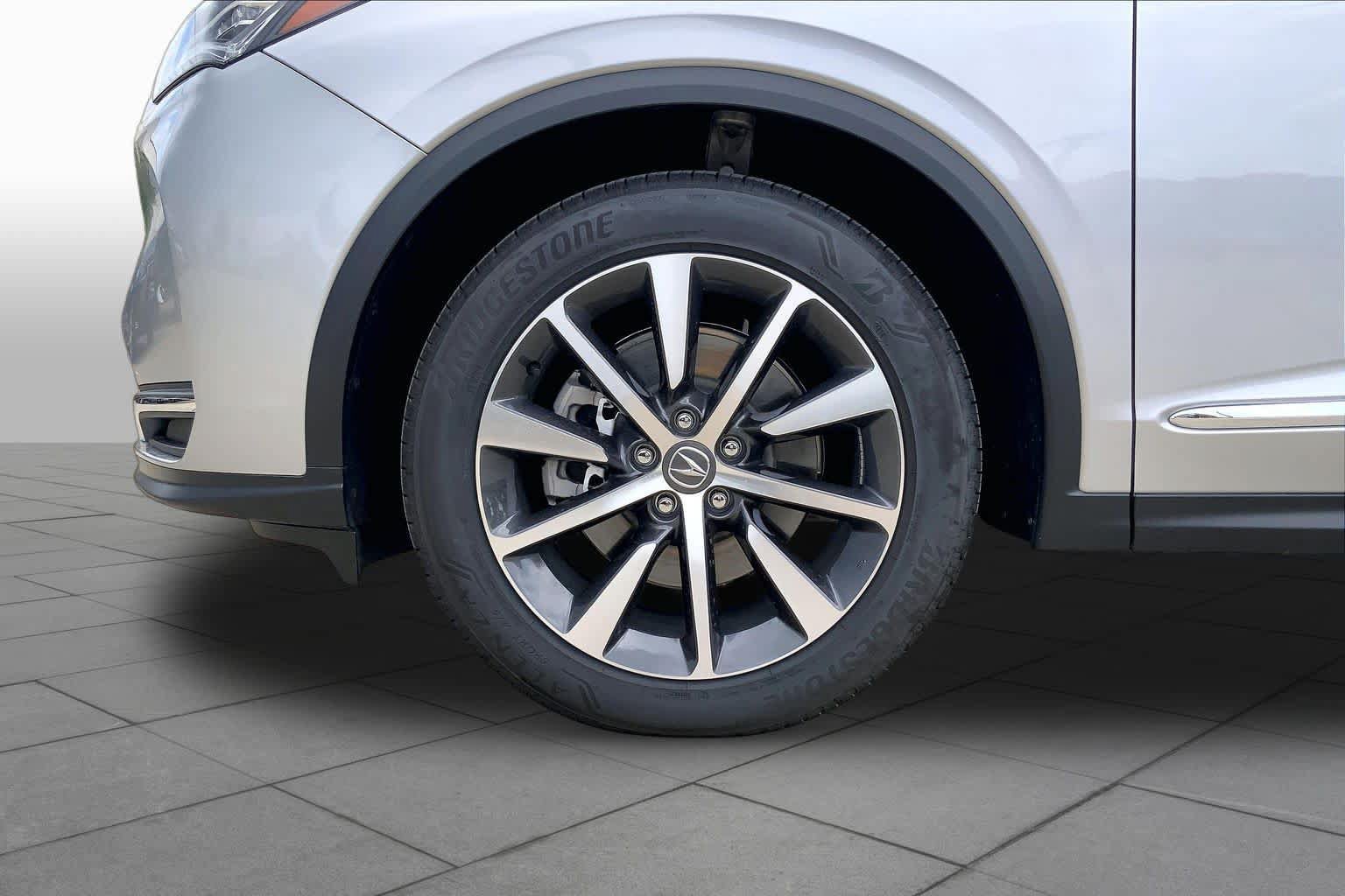 Used 2026 Acura MDX w/ Technology Package FWD image 11
