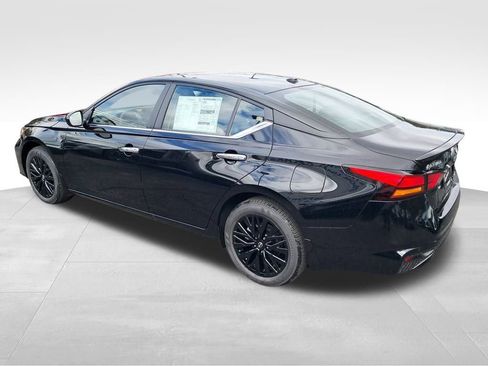 New 2025 Nissan Altima 2.5 SV w/ SV Special Edition Package image 3