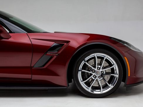 Used 2017 Chevrolet Corvette Grand Sport image 38