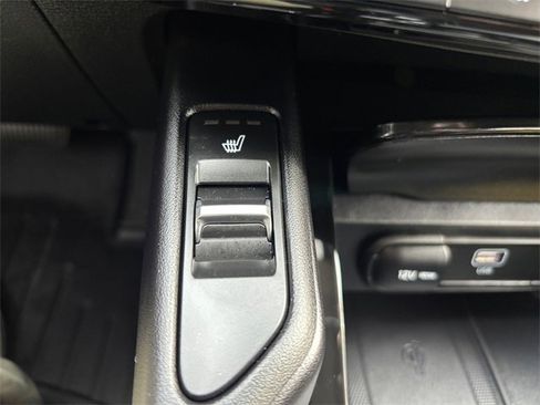 Used 2024 Kia Telluride S w/ S Sunroof Package image 22