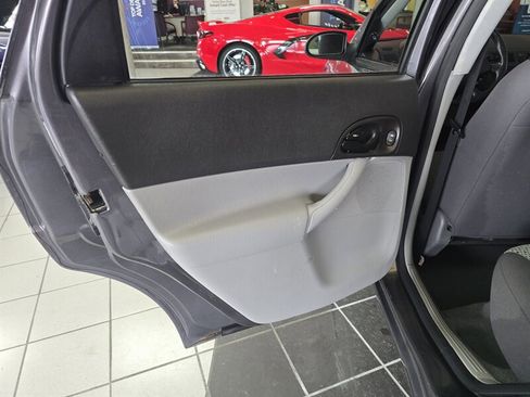Used 2007 Ford Focus S image 10