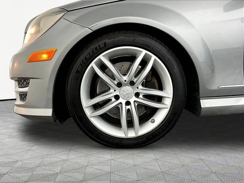 Used 2013 Mercedes-Benz C 300 4MATIC Sedan image 32