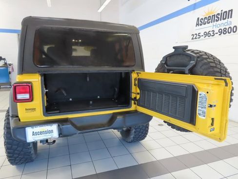 Used 2021 Jeep Wrangler Sport AWD/4WD image 29