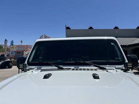 Used 2022 Jeep Wrangler Sport AWD/4WD image 15