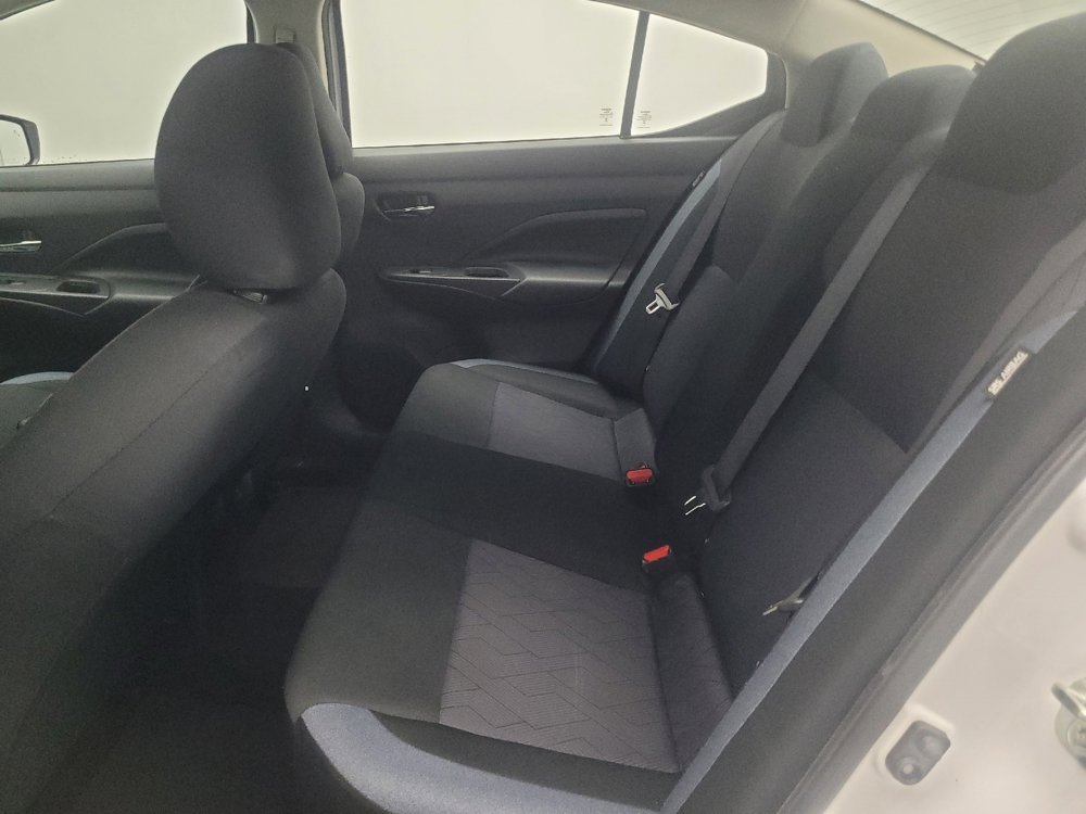 Used 2024 Nissan Versa SV FWD image 18