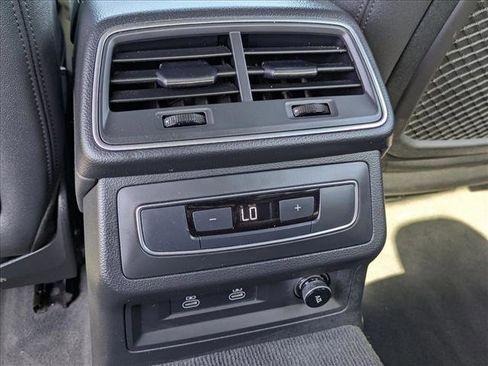 Used 2024 Audi A6 Premium Plus image 18