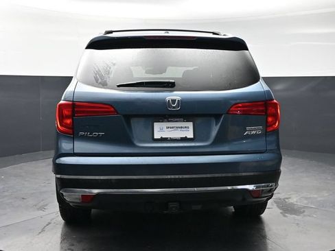 Used 2017 Honda Pilot Touring image 6