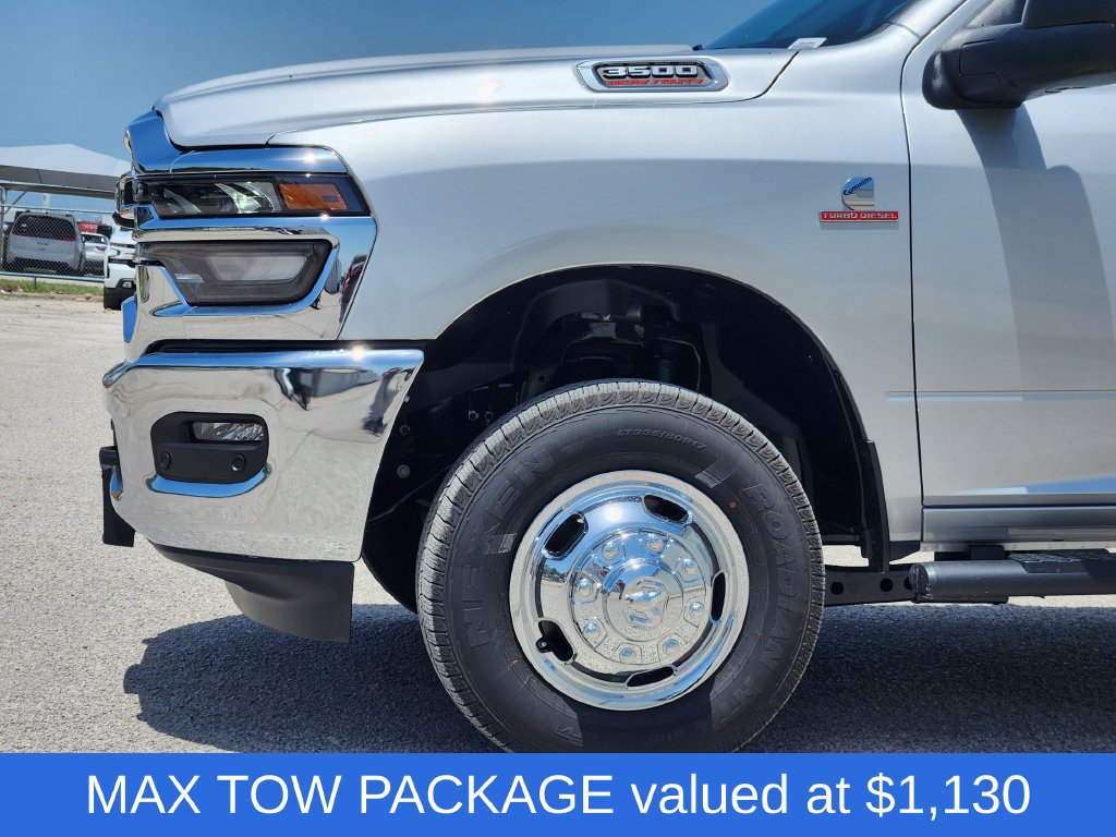 New 2026 RAM 3500 Tradesman AWD/4WD image 6