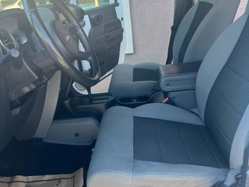 Used 2010 Jeep Wrangler Unlimited Sport image 8