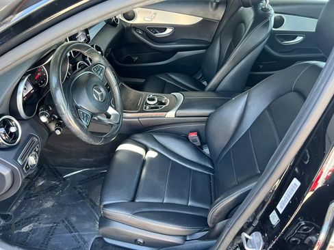 Used 2018 Mercedes-Benz C 300 Sedan image 8
