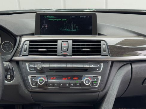 Used 2014 BMW 335i Gran Turismo xDrive image 24