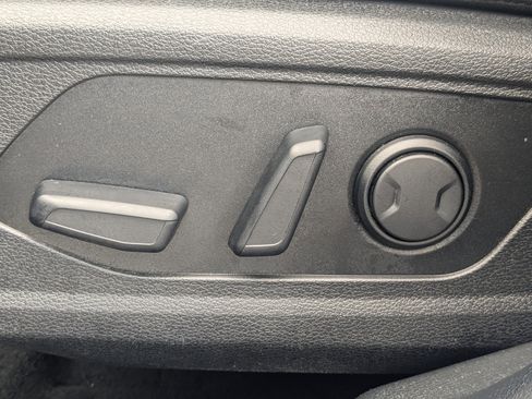 Used 2024 Kia Sportage EX image 21