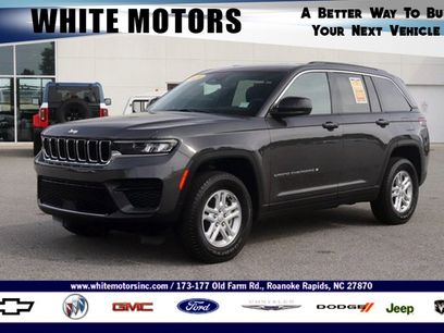 Used 2024 Jeep Grand Cherokee Laredo w/ Luxury Tech Group I