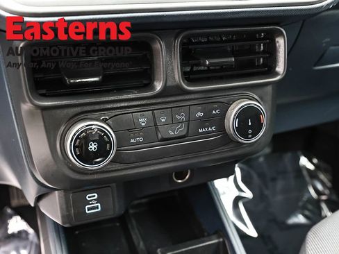 Used 2022 Ford Maverick XL w/ Equipment Group 100A Standard AWD/4WD image 20