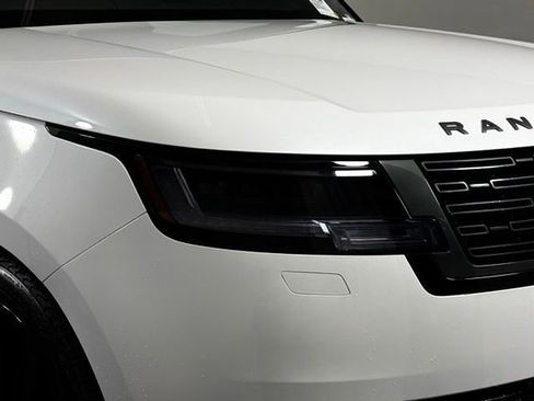 New 2026 Land Rover Range Rover SE image 15