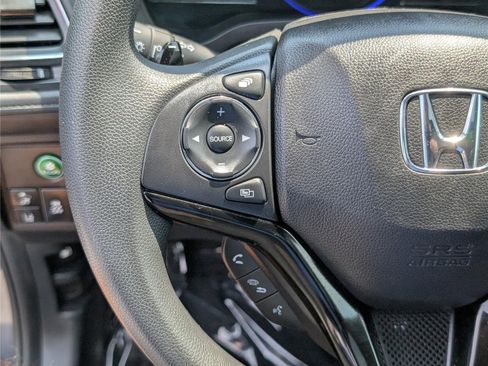 Used 2022 Honda HR-V EX image 20