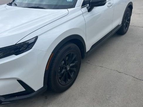 Used 2025 Honda CR-V Sport image 1