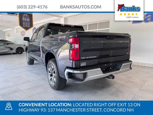 Used 2023 Chevrolet Silverado 1500 LT AWD/4WD image 6