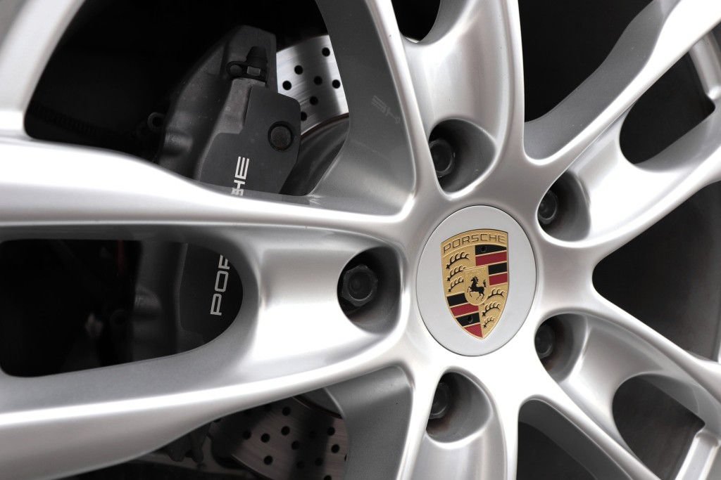 Used 2015 Porsche Boxster w/ Sport Chrono Package RWD image 92