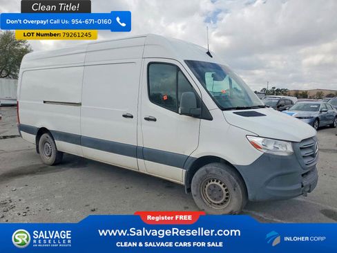 Used 2021 Mercedes-Benz Sprinter 2500 w/ Driver Convenience Package image 5