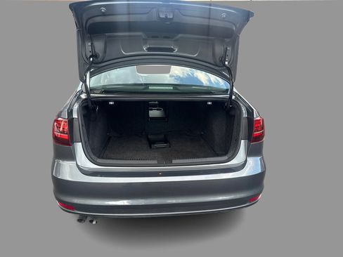 Used 2015 Volkswagen Jetta SE FWD image 15