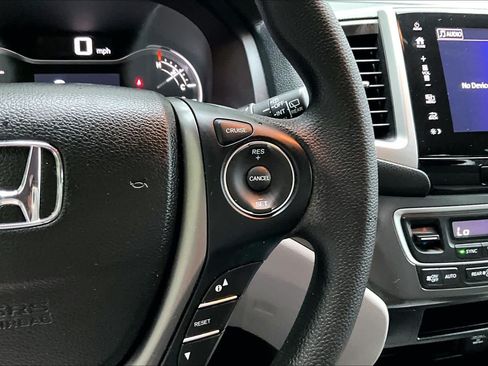 Used 2017 Honda Pilot EX image 24