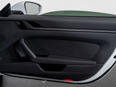 Used 2021 Porsche 911 Carrera S image 50