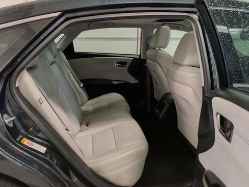 Used 2015 Toyota Avalon Limited image 30