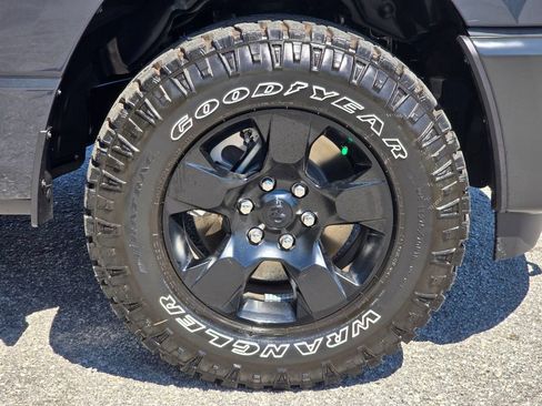New 2026 RAM 1500 Warlock AWD/4WD image 13