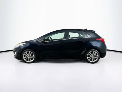 Used 2016 Hyundai Elantra GT w/ Option Group 03 FWD image 4