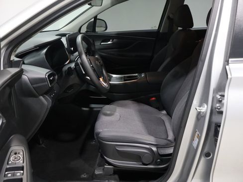 Used 2023 Hyundai Santa Fe SE image 10