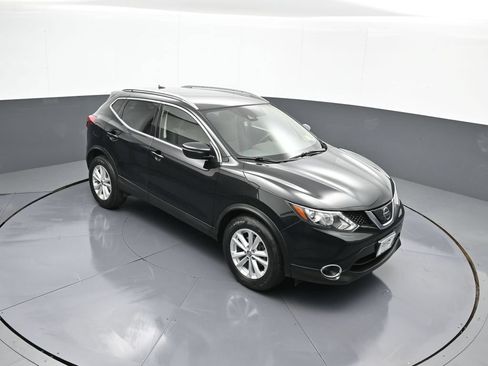 Used 2019 Nissan Rogue Sport SV w/ All-Weather Package AWD/4WD image 34