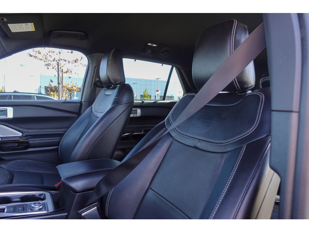 Used 2022 Ford Explorer ST w/ Equipment Group 401A AWD/4WD image 13