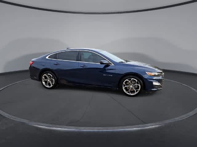 Used 2020 Chevrolet Malibu LT FWD image 9