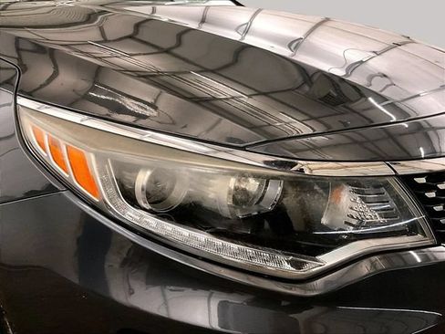 Used 2018 Kia Optima EX FWD image 28
