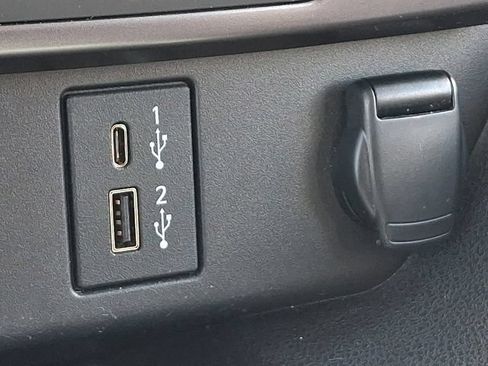 Used 2025 Nissan Leaf S FWD image 15