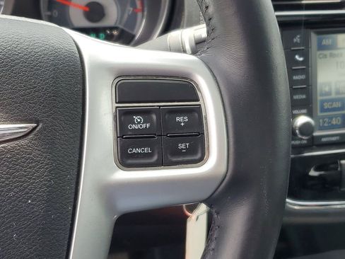 Used 2012 Chrysler 200 Limited FWD image 17