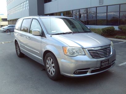 Used 2013 Chrysler Town & Country Touring