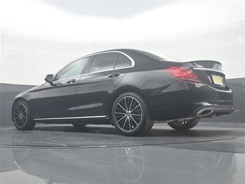 Used 2019 Mercedes-Benz C 300 Sedan image 31