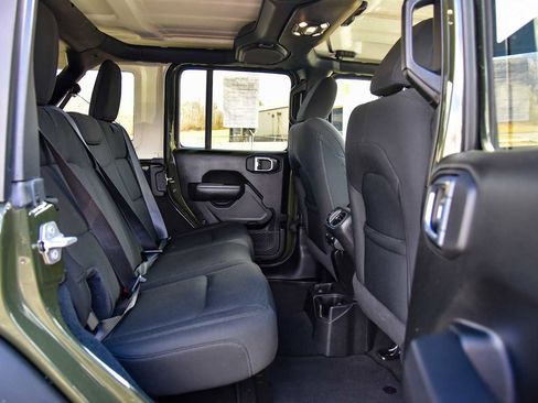 Certified 2022 Jeep Wrangler Unlimited Sport image 11