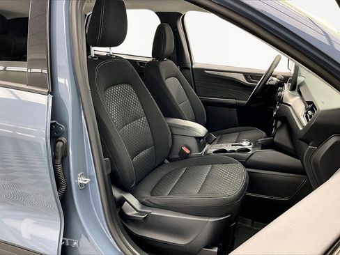 Used 2025 Ford Escape Active w/ Cold Weather Package image 7