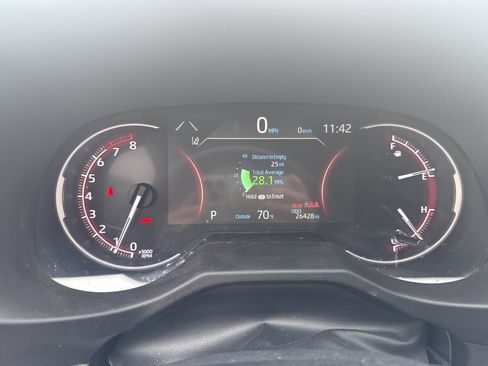 Certified 2025 Toyota RAV4 LE AWD/4WD image 6