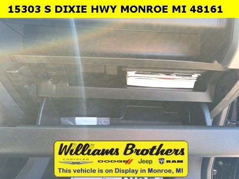 Used 2020 Ford F150 Platinum w/ Equipment Group 701A Luxury image 38