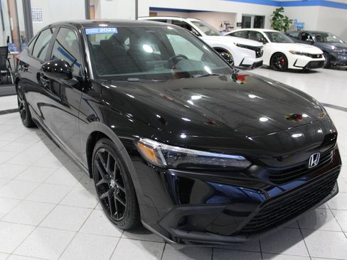 Certified 2023 Honda Civic Sport image 3