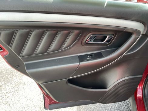 Used 2017 Ford Taurus SEL w/ Equipment Group 201A image 14